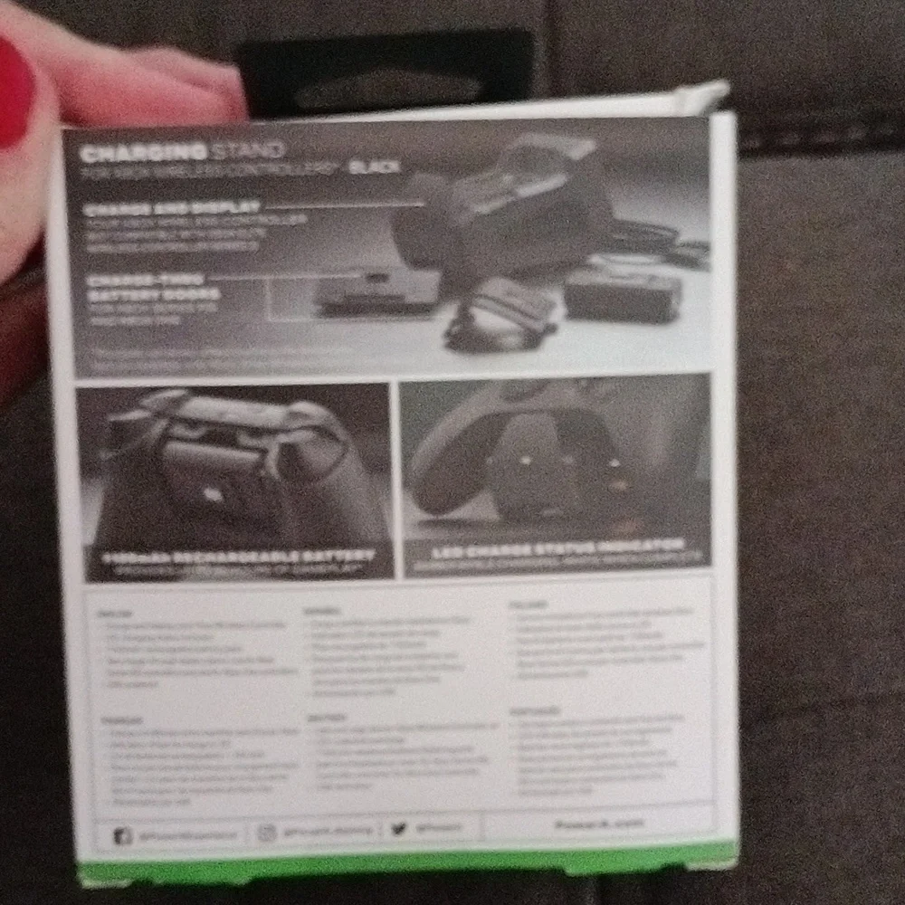 Charging stand for Xbox NIB